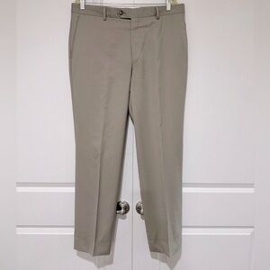 Jos A Bank Wool Traveler Performance Tailored Fit Flat Front Pants 36R like new